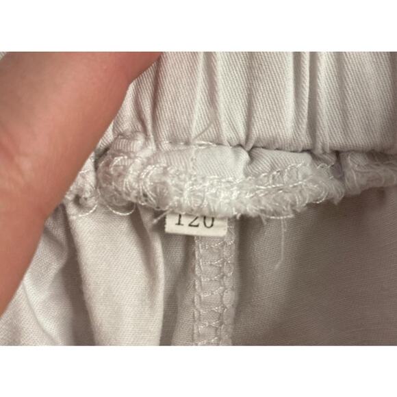 Minimalist White Cotton Shorts SHEIN Kids 120 (5–6 Years) - Picture 3 of 6